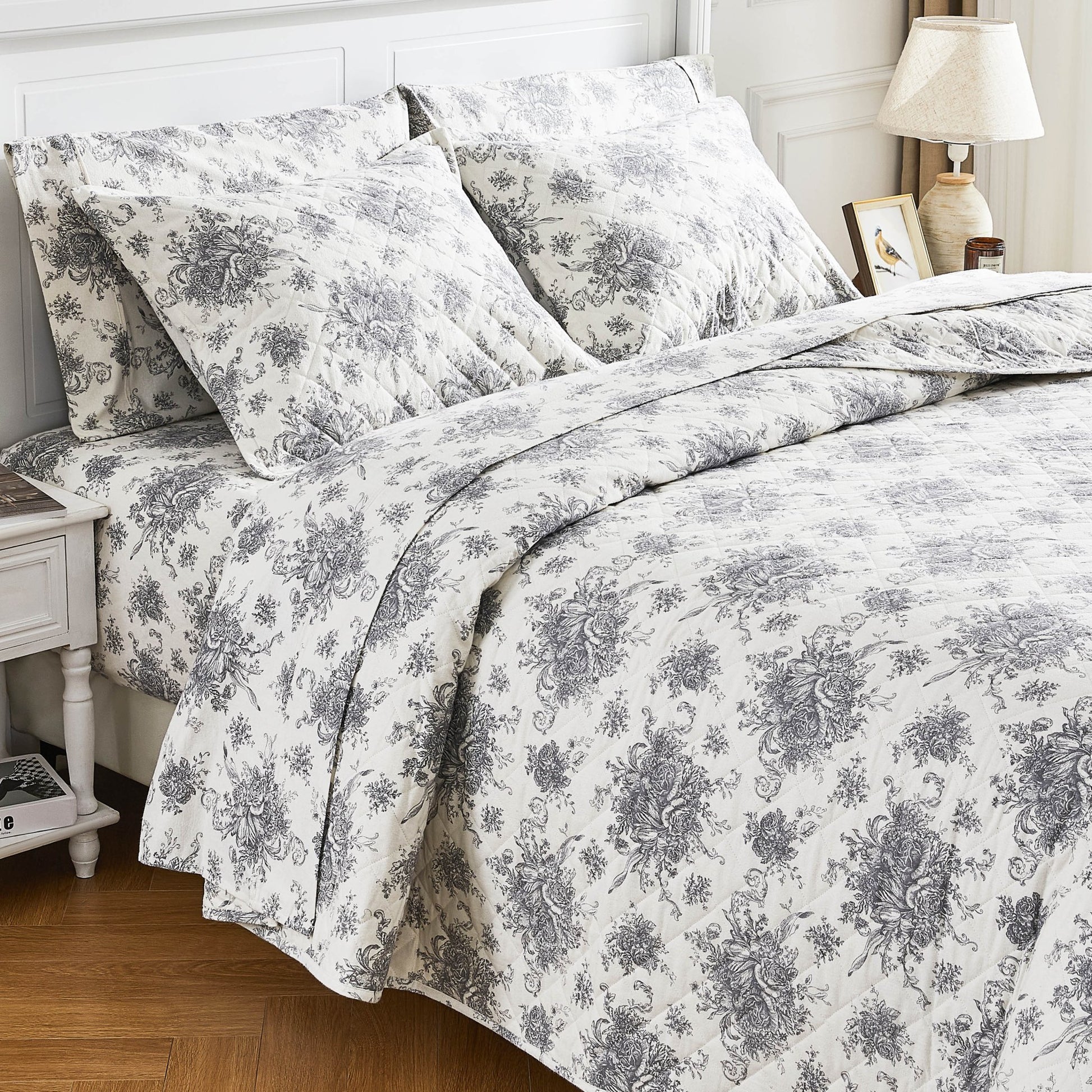 Petit Toile Cotton Flannel Quilt Set - Quahog Bay Bedding