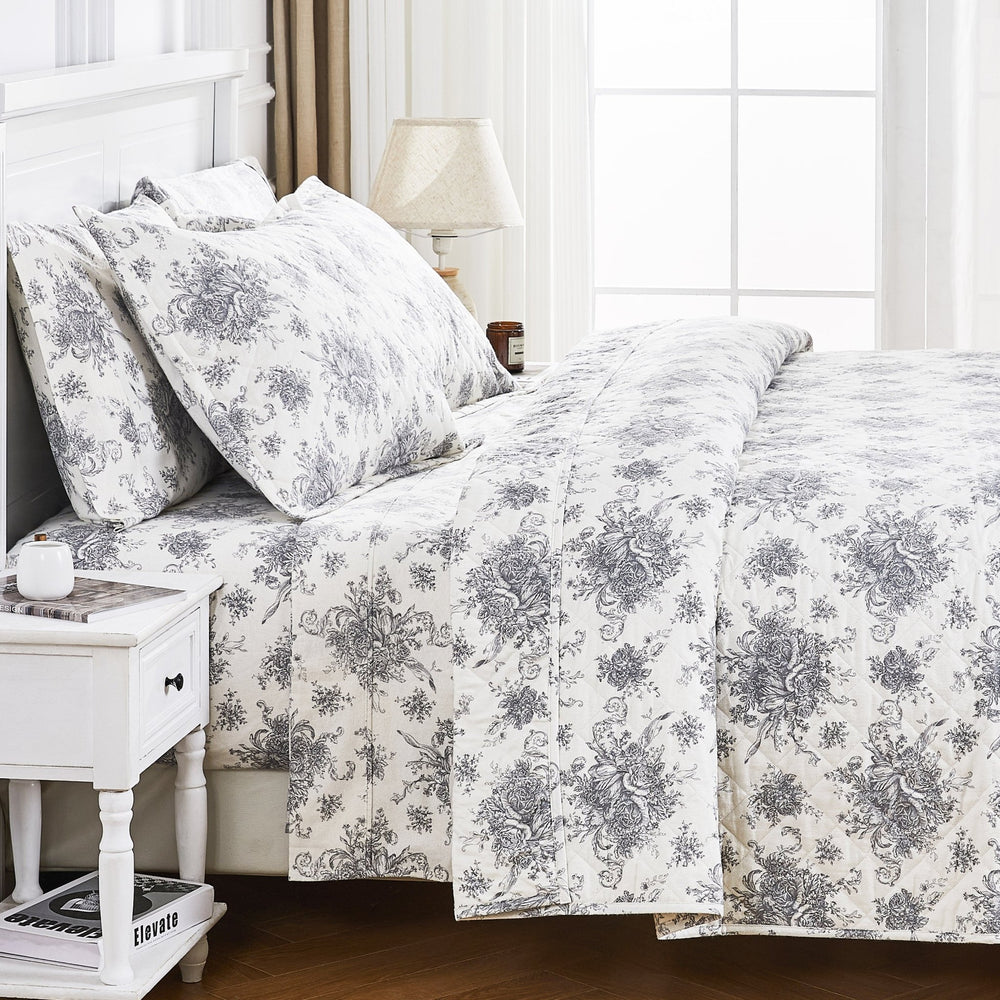 Petit Toile Cotton Flannel Quilt Set - Quahog Bay Bedding