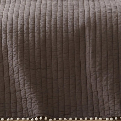 Pom Pom Quilt - Quahog Bay Bedding