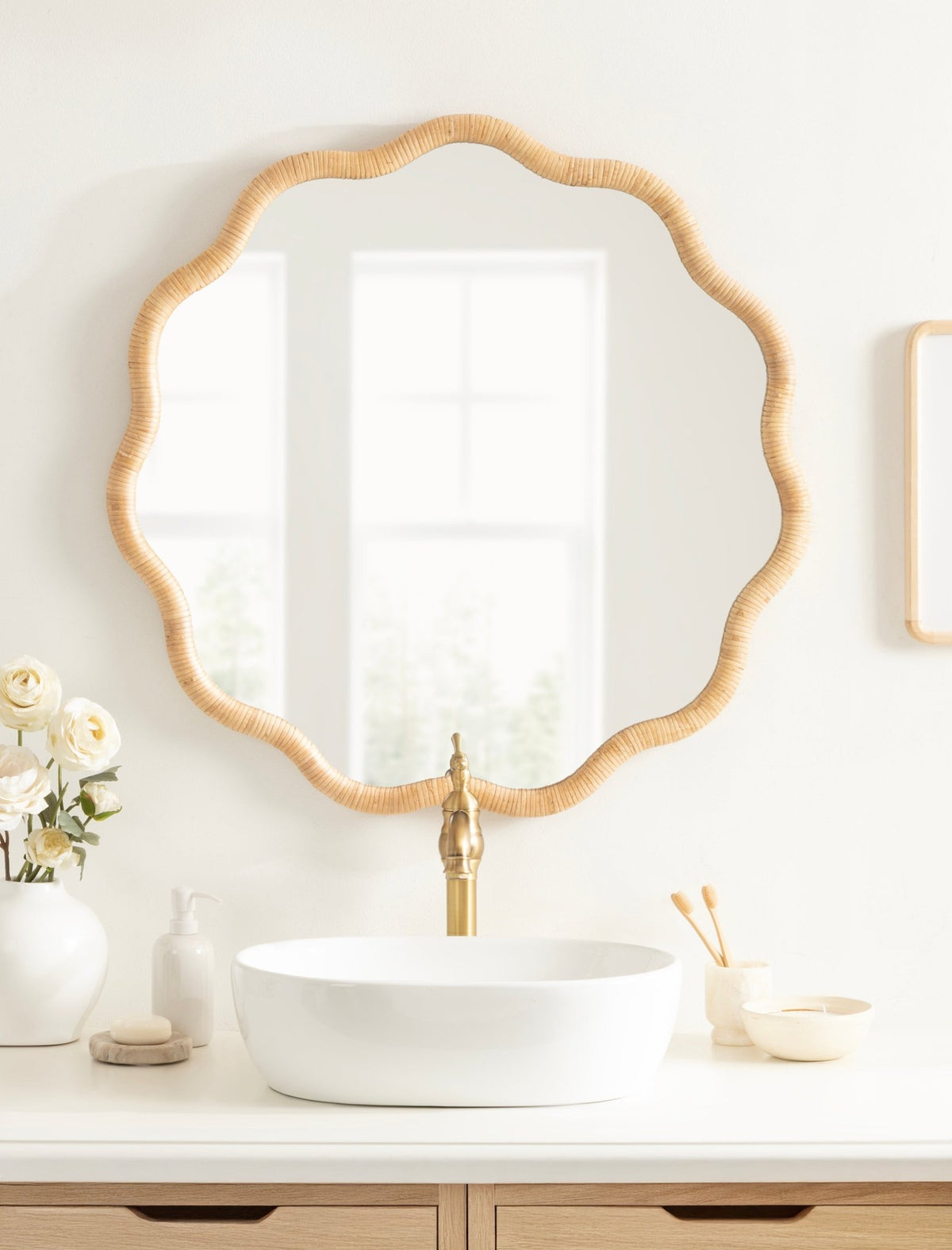 Rahfy Scallop Framed Wall Mirror - Quahog Bay Bedding