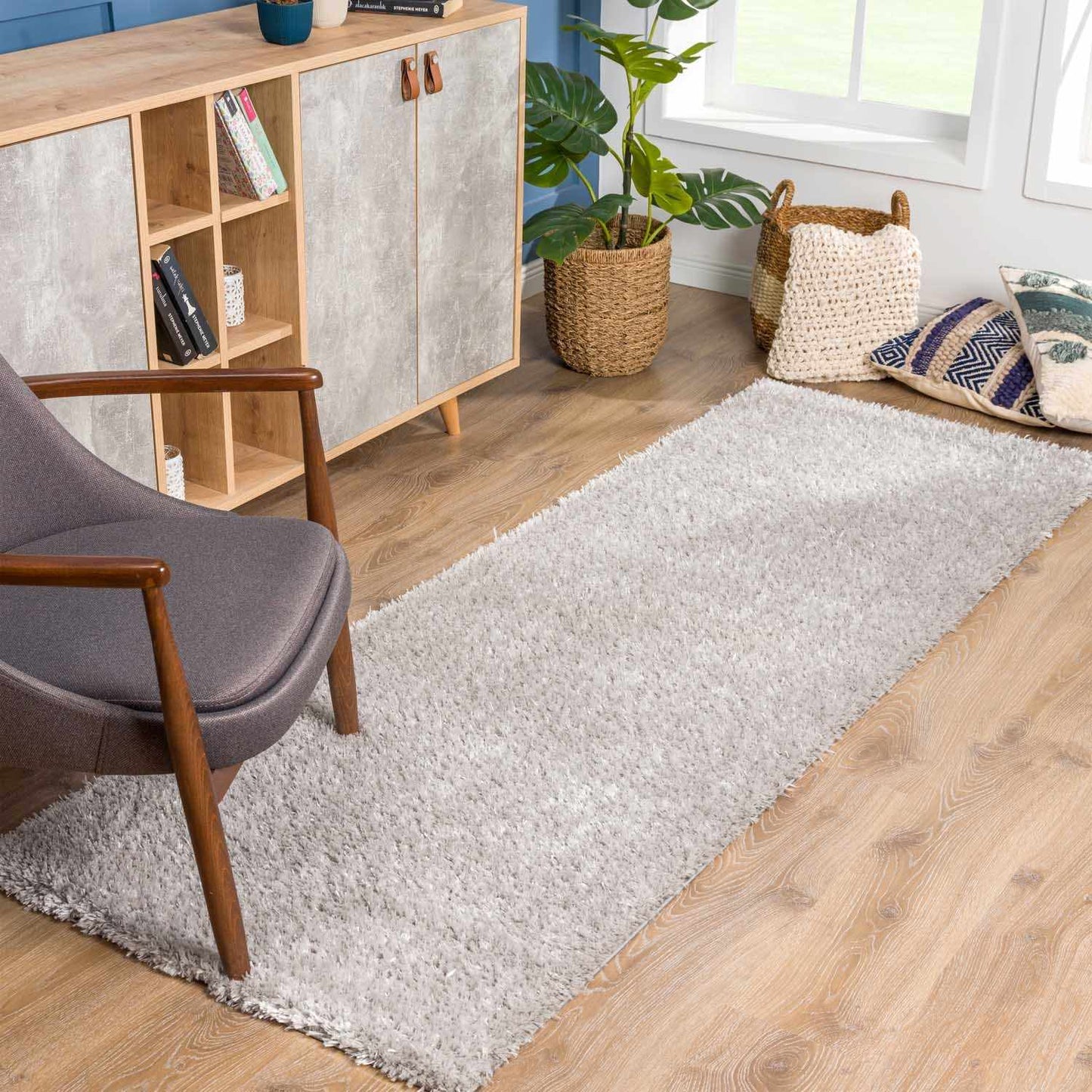 Lunaro Gray Subtle Wavy Abstract Modern Minimalist Polyester Machine Woven Area Rug - Clearance