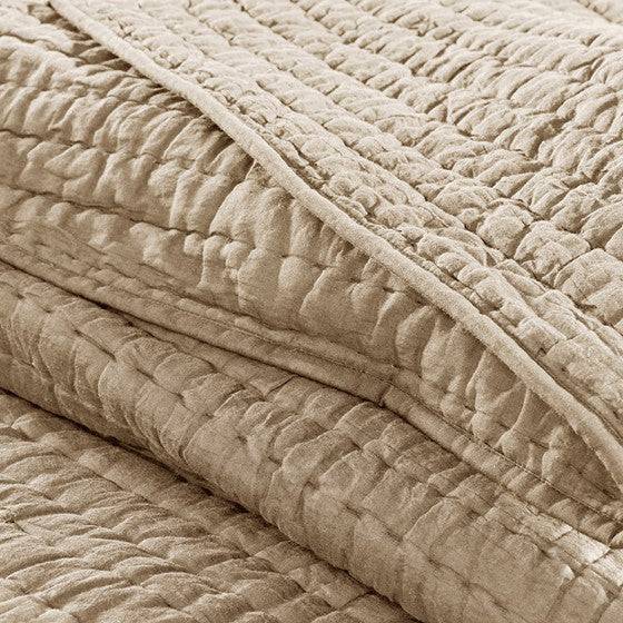 Madison Park Serene Thick & Warm All Cotton Quilt Set With Cotton Fill - Quahog Bay Bedding