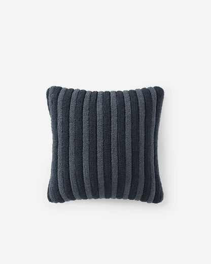Snug Piped Throw Pillow - Quahog Bay Bedding
