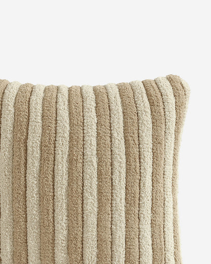 Snug Piped Throw Pillow - Quahog Bay Bedding