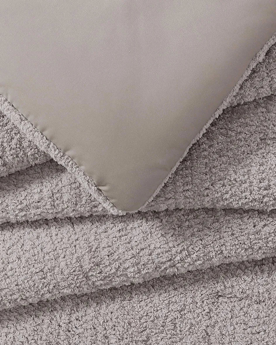 Snug Stitch Comforter - Quahog Bay Bedding