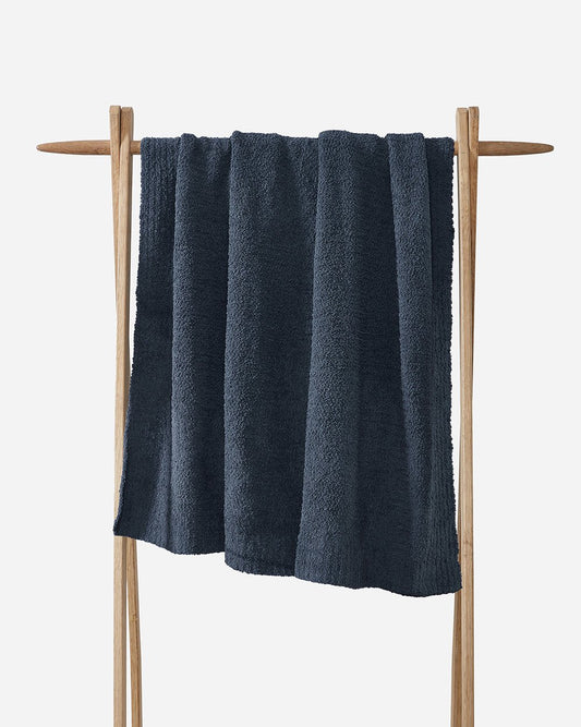 Snug Throw - Quahog Bay Bedding