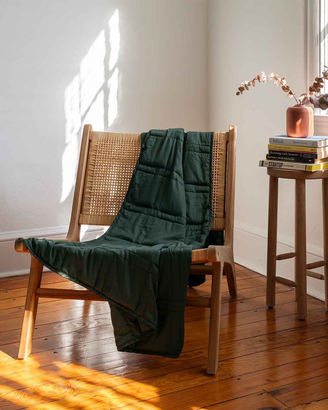 Soft Luxurious Weighted Bed Blankets & Throw Blankets - Quahog Bay Bedding