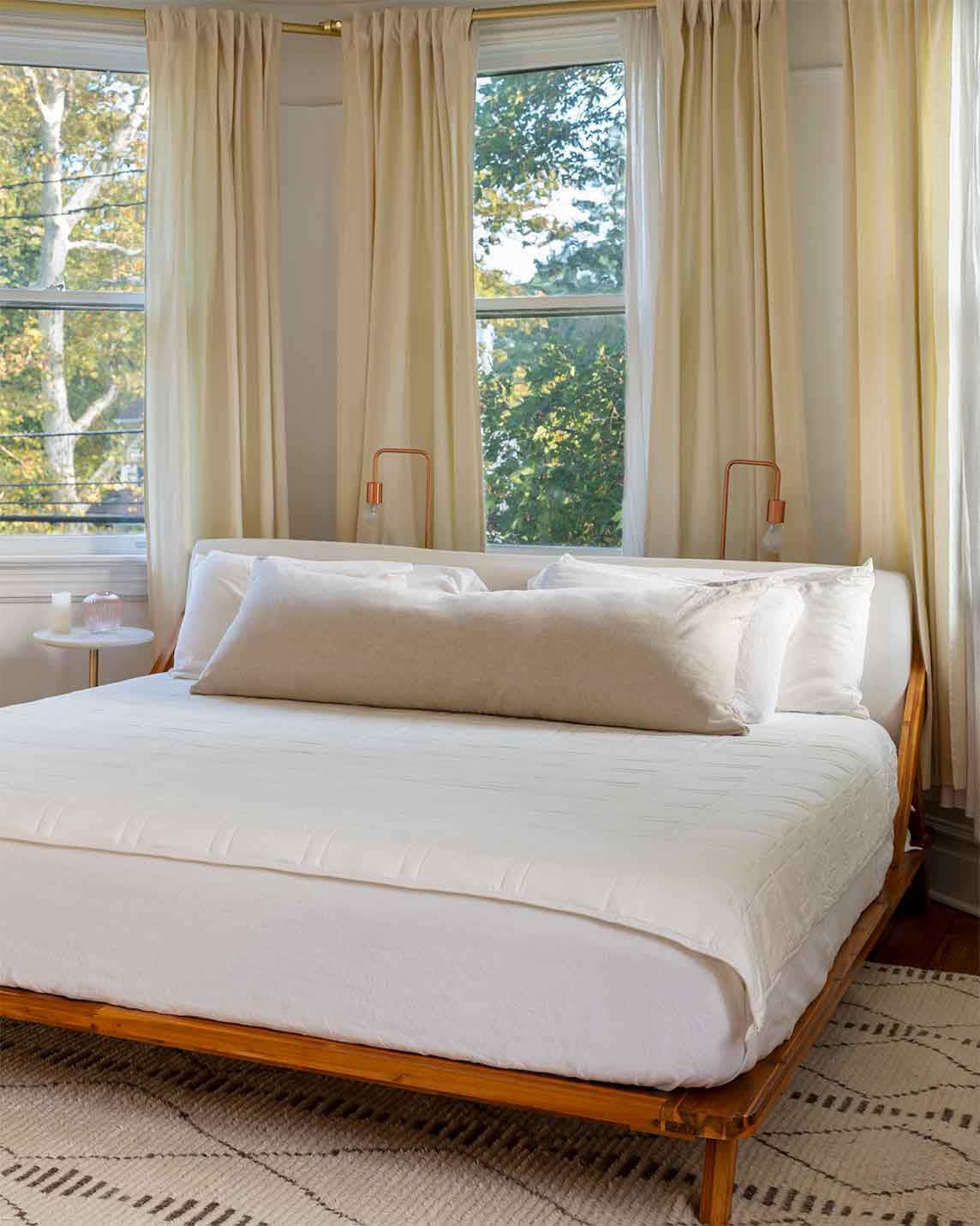 Soft Luxurious Weighted Bed Blankets & Throw Blankets - Quahog Bay Bedding