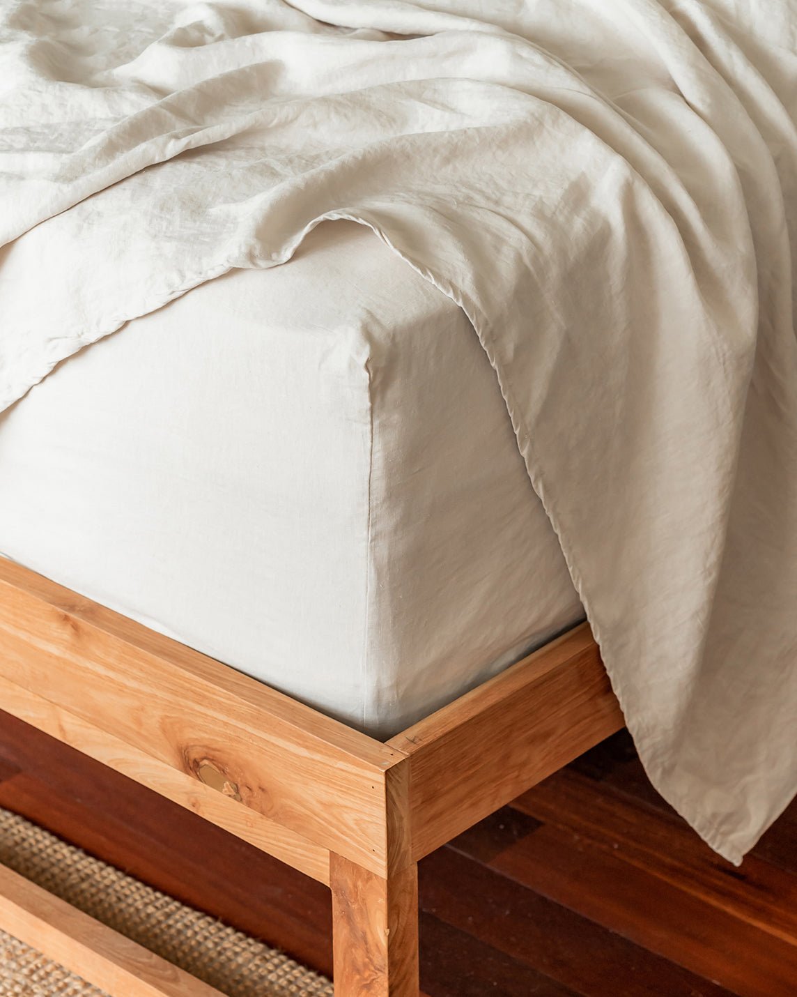 Stonewashed Linen Sheets - Quahog Bay Bedding
