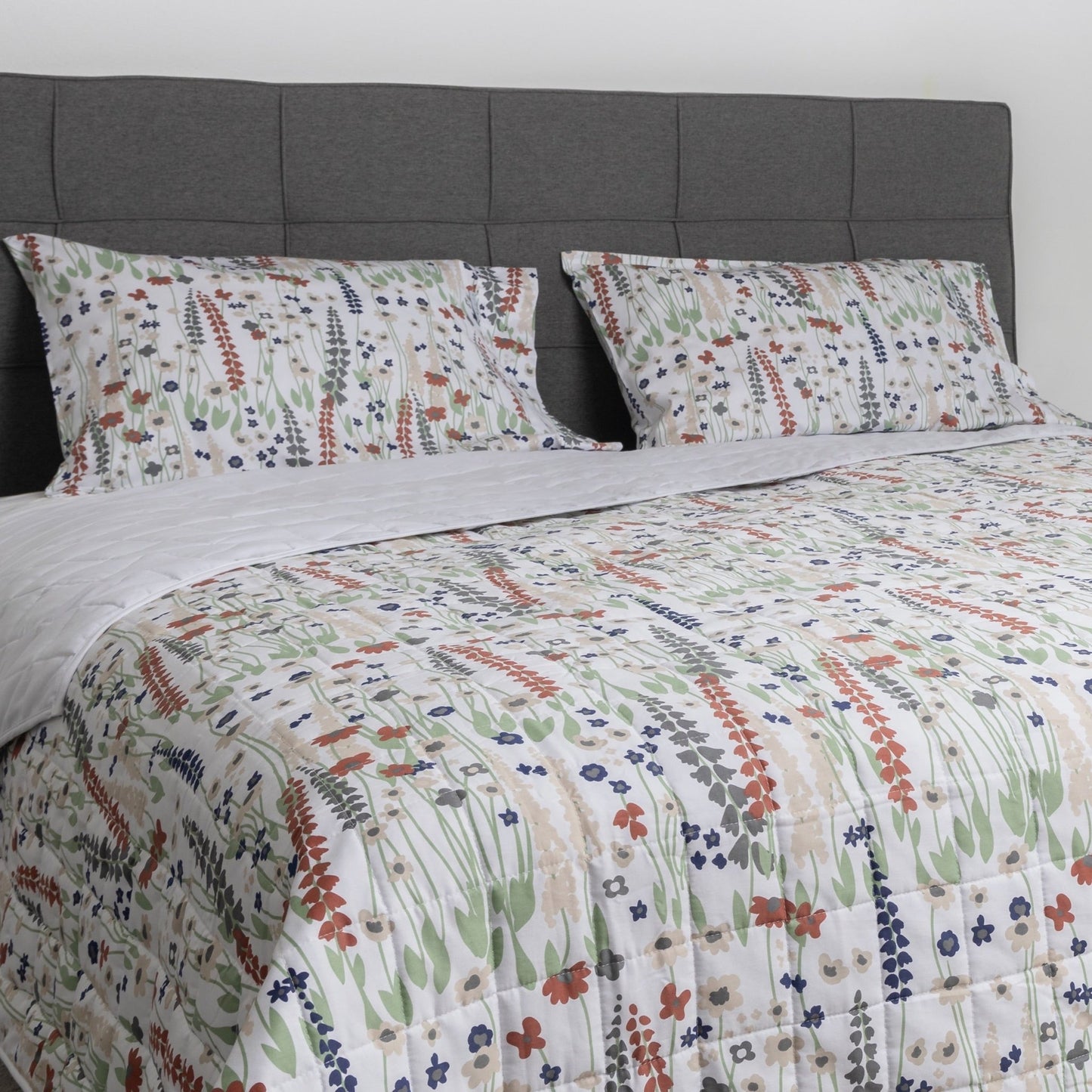 Ultra-Soft Sateen QuickZip Quilt