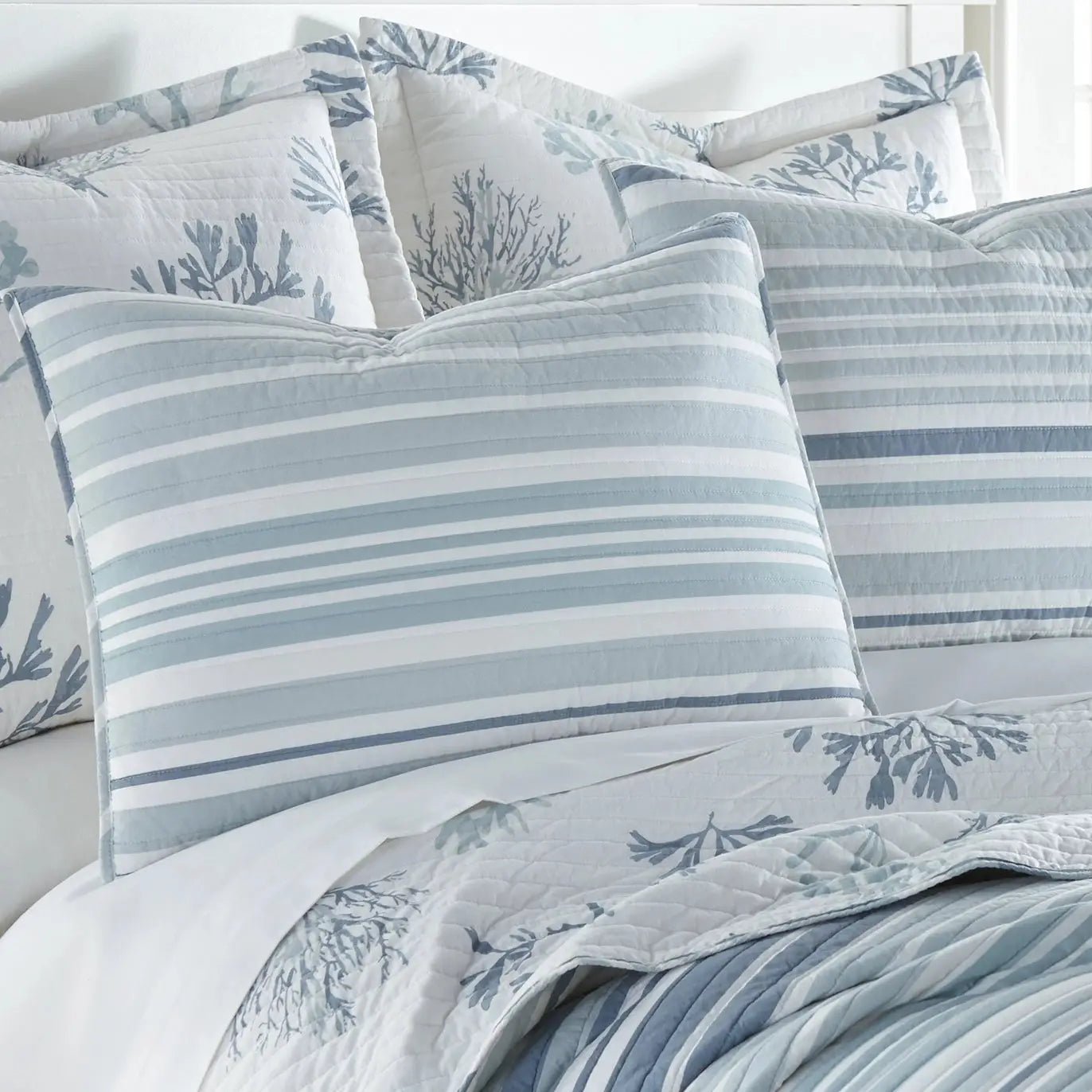 Truro Quilt Set - 100% Cotton Beautiful Coastal Bedding Set - Blue - Quahog Bay Bedding
