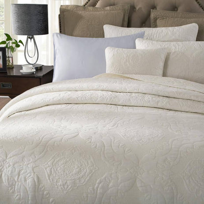 Ivory Paisley Damask Stitch Matelassé Cotton Quilt Set - Quahog Bay Bedding
