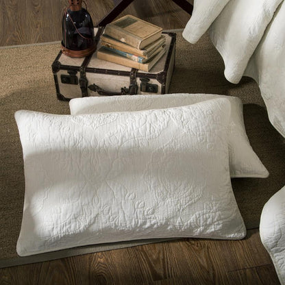 Ivory Paisley Damask Stitch Matelassé Cotton Quilt Set - Quahog Bay Bedding