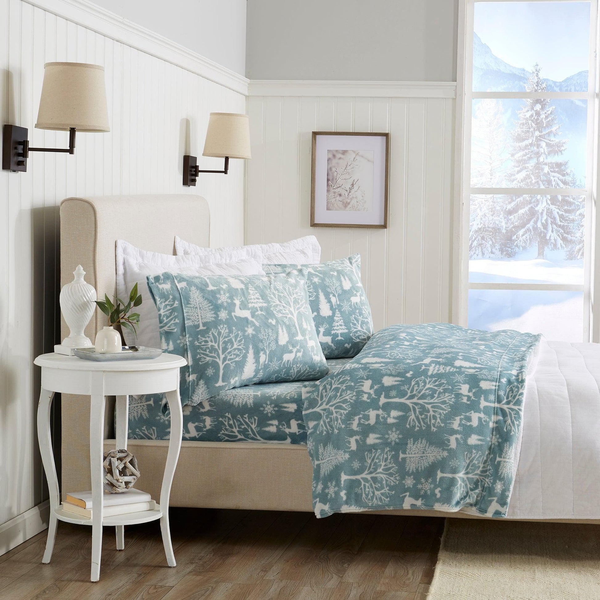 Velvet Luxe Printed Plush Sheet - Winter & Christmas Themed Bedding - Quahog Bay Bedding