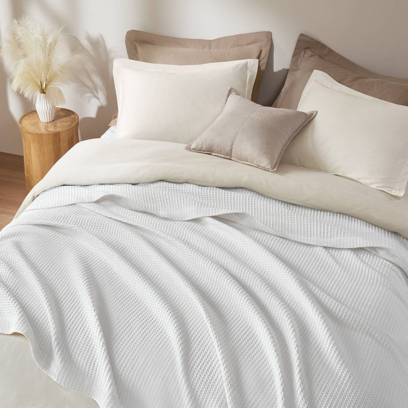Waffle Weave Blanket | 100% Cotton | Ultra Soft & Lightweight - Quahog Bay Bedding