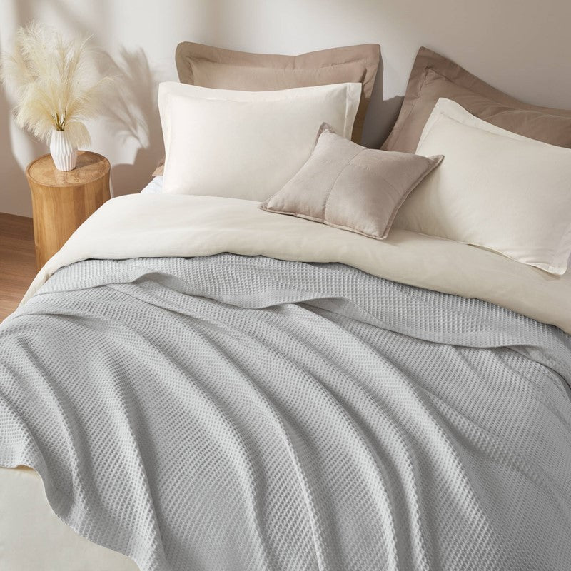 Waffle Weave Blanket | 100% Cotton | Ultra Soft & Lightweight - Quahog Bay Bedding