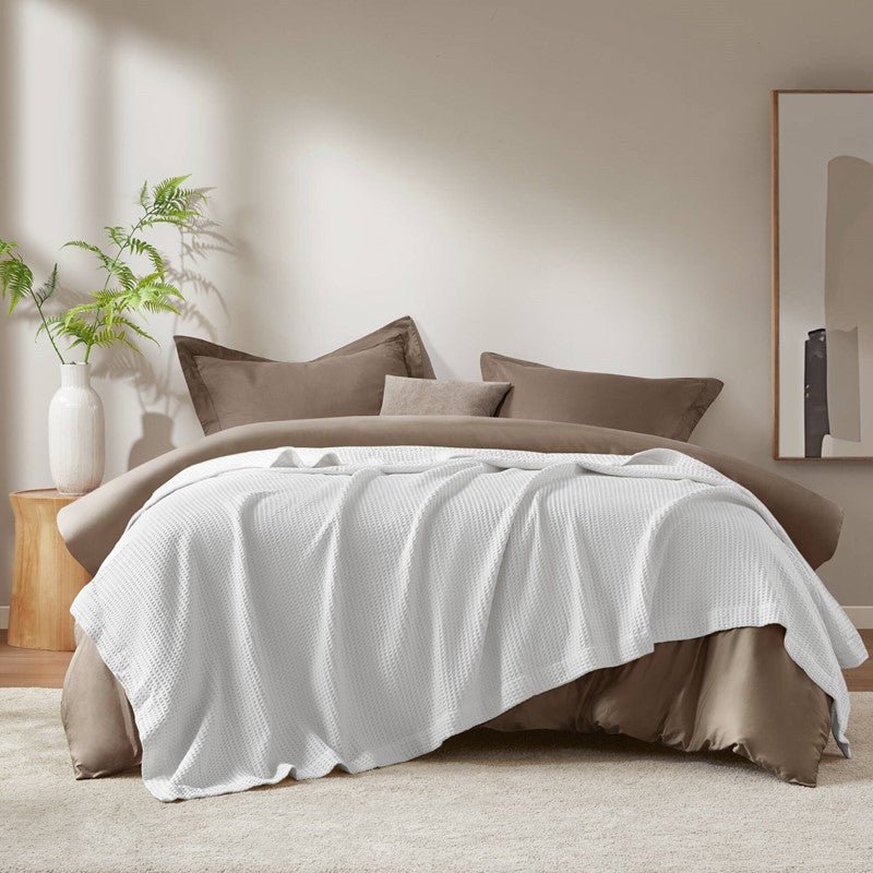 Waffle Weave Blanket | 100% Cotton | Ultra Soft & Lightweight - Quahog Bay Bedding