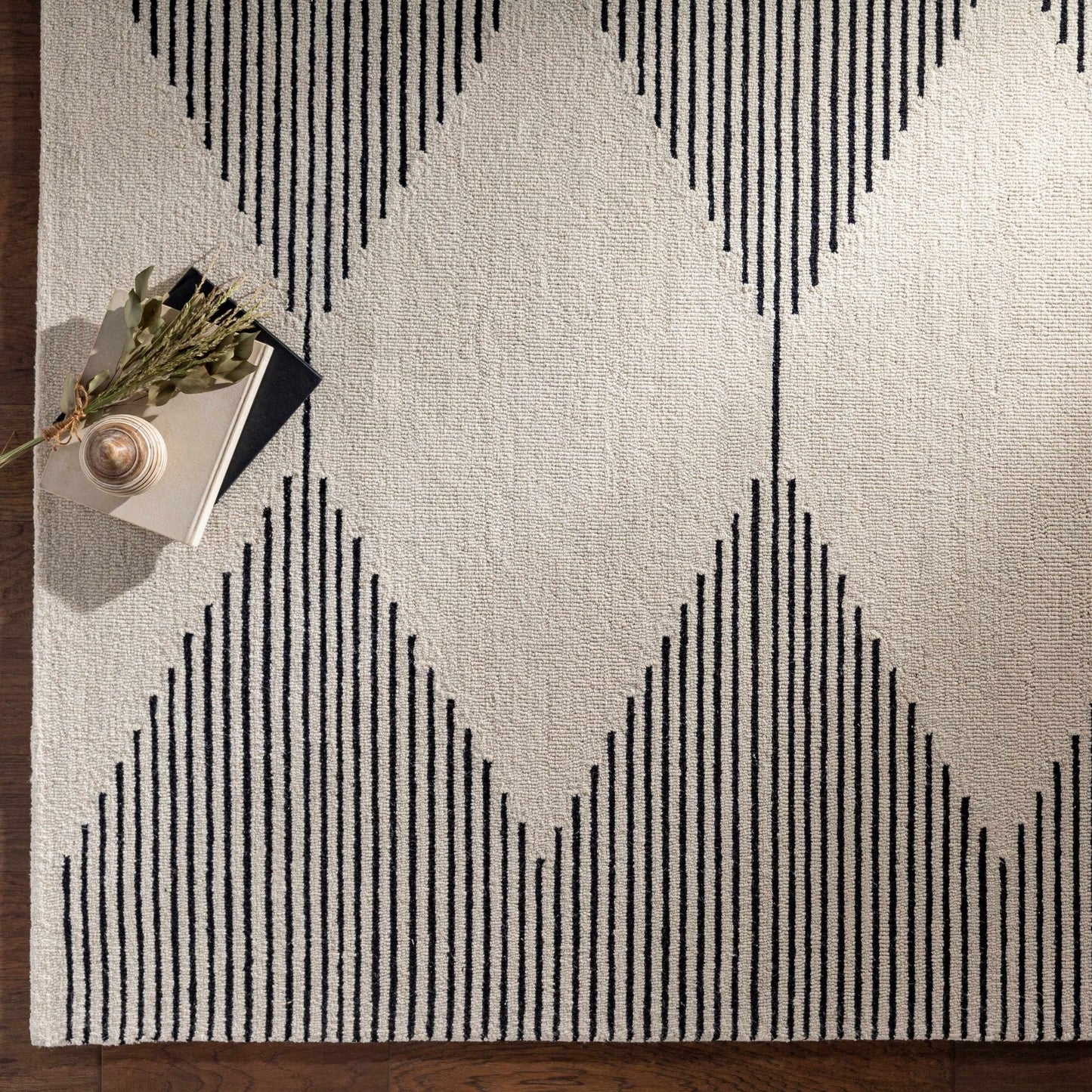 Walkerston Hand Tufted Wool Rug - Quahog Bay Bedding
