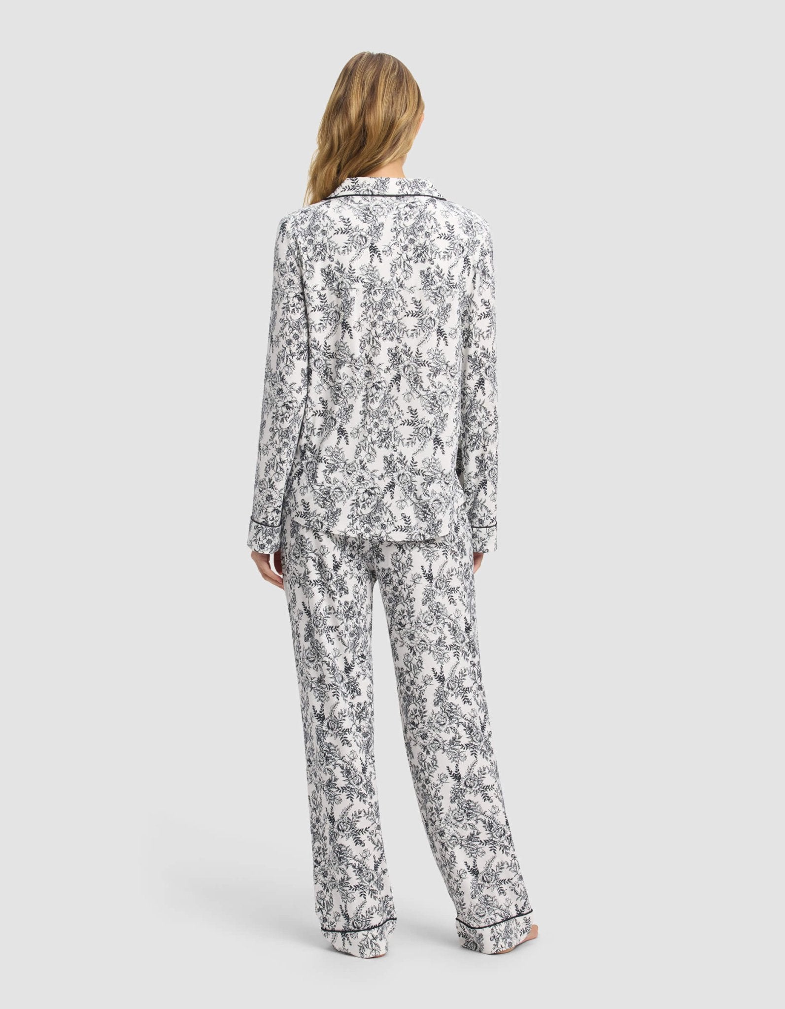 Women's Bamboo Stretch-Knit Long Sleeve Pajama Set - Quahog Bay Bedding
