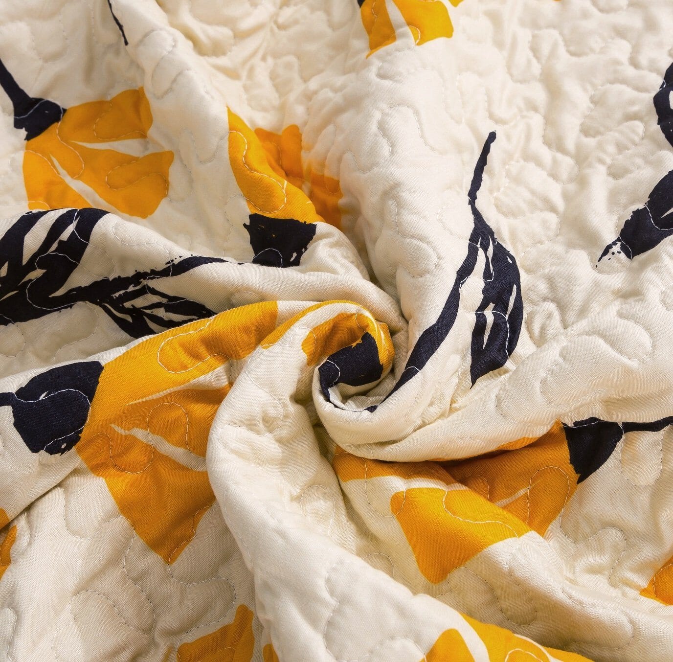 Yellow Floral Scalloped Bedspread Set - Scalloped Edge Bedding - Quahog Bay Bedding